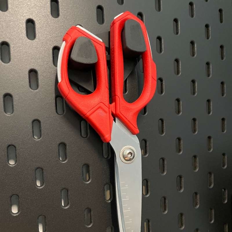 Держатель для ножниц на перфор – обзор и цена Workshop Tools.Hanging Board